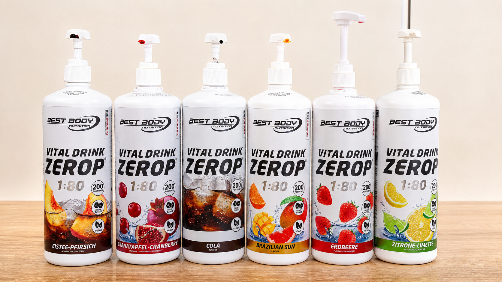 Mehrere Best Body Nutrition ZEROP Vital Drink Sirups in verschiedenen Geschmacksrichtungen